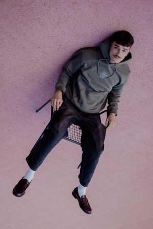 Hoodie Sorte - Image 2