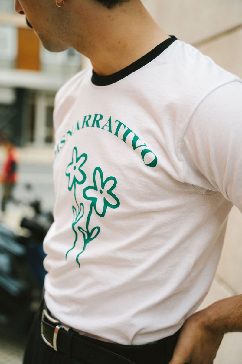 T-shirt Branca Disnarrativo